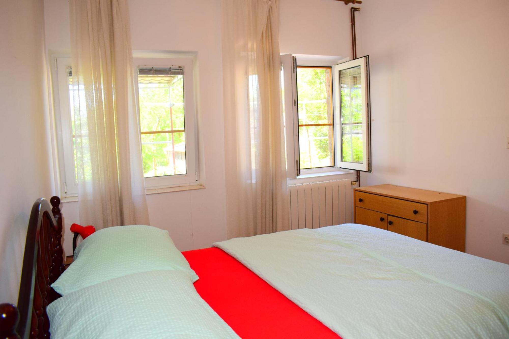 Apartments Milica Malinska Habitación foto