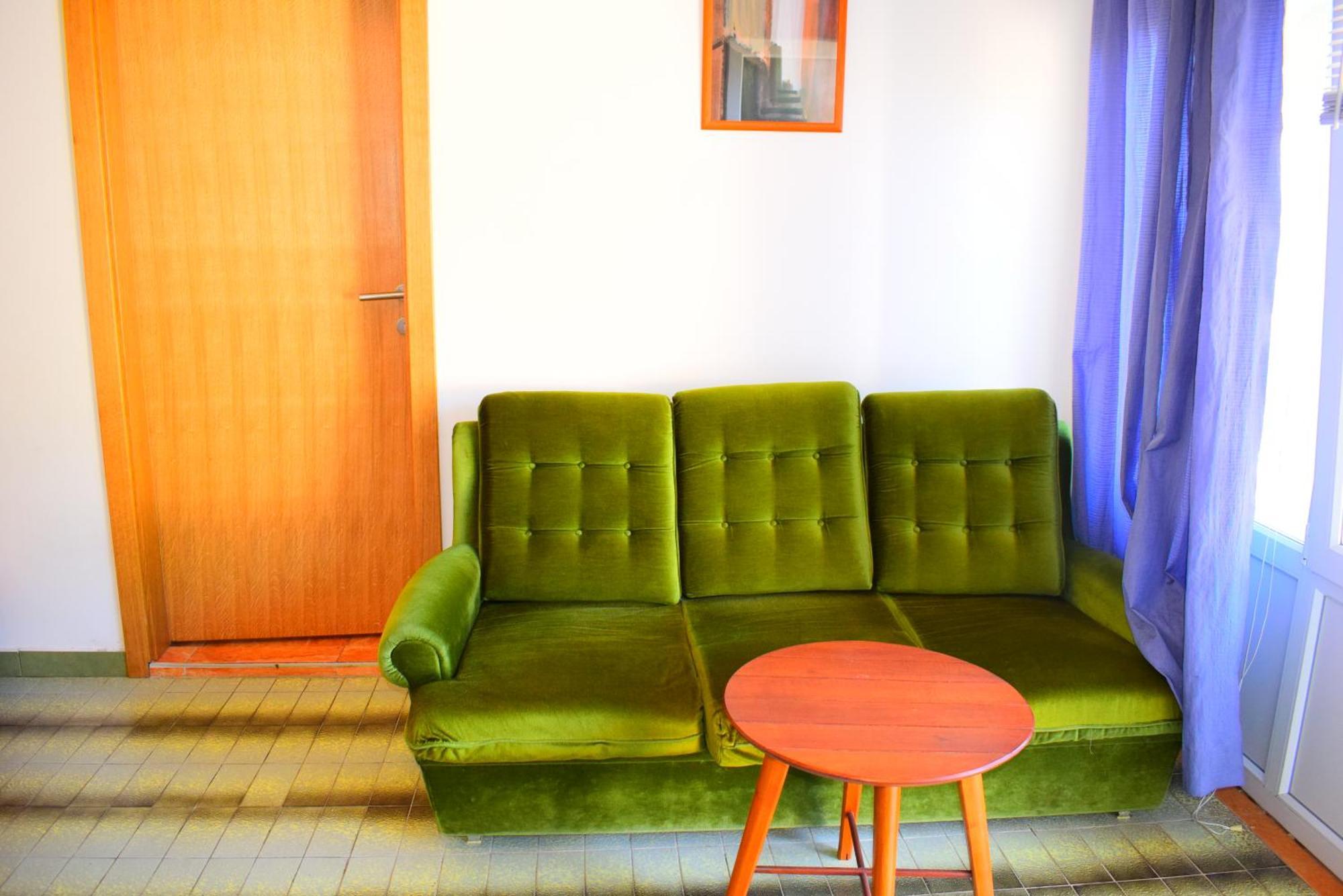 Apartments Milica Malinska Habitación foto